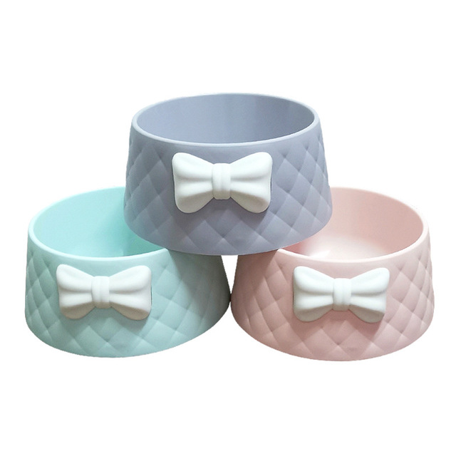 Bow Tilted Feeding Bowl — Chic & Mess-Free